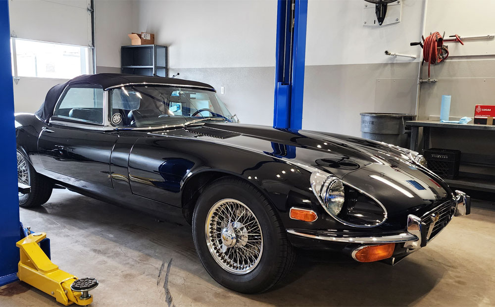 vintage car pre-purchase inspection - jaguar