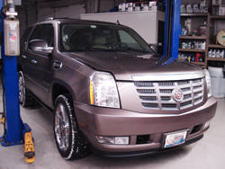 Escalade Hybrid service