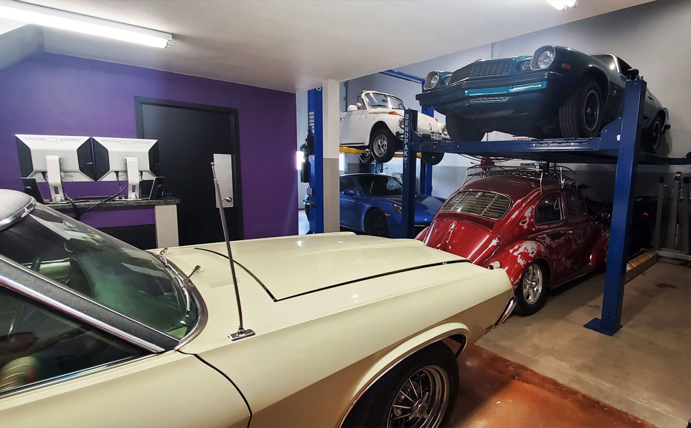 Classic car repair - import classic car repair and american classic car repair