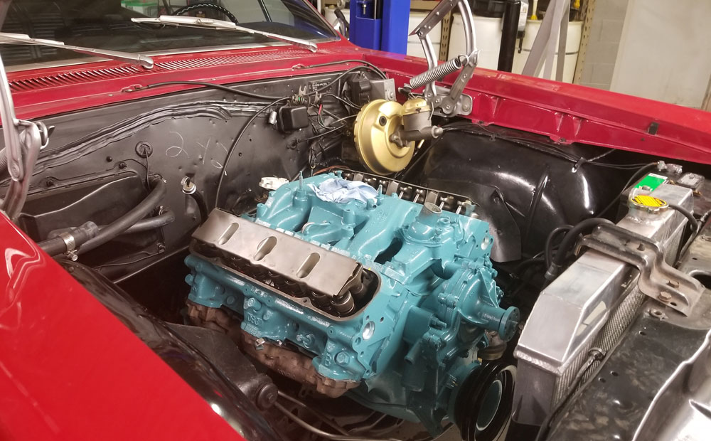 classic car repair / pontiac gto - engine rebuilding
