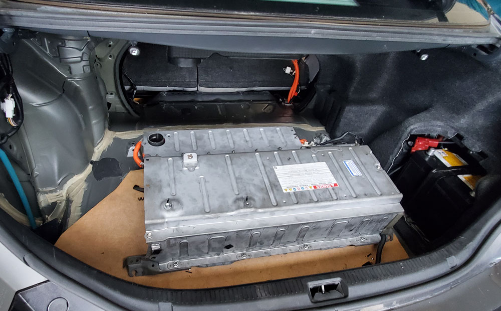 EV and hybrid vehicle repair - high voltage battery diagnostics