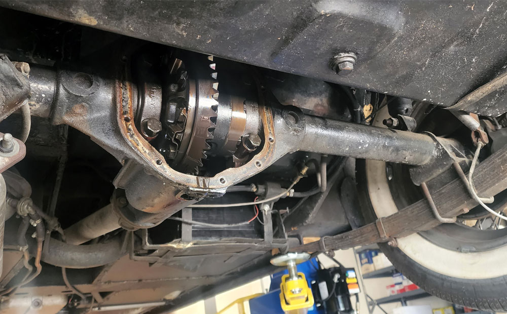 antique car repair - oil leak repair