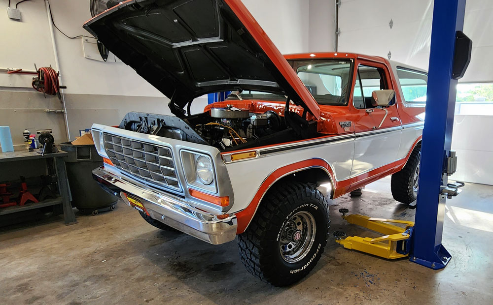 Classic truck repair - ford bronco