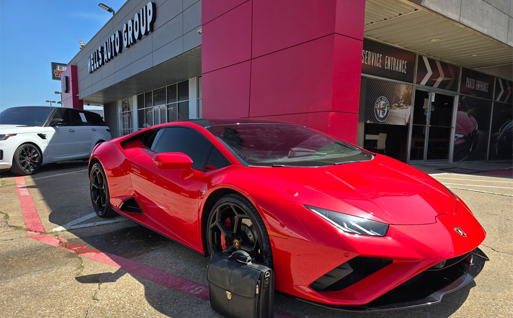 On-site super car pre-purchase inspection - lamborghini huracan eco inspection