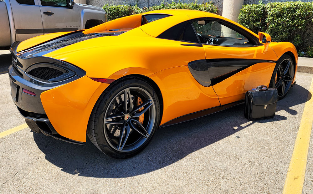 super car pre-purchase inspection - mclaren - engine inspection