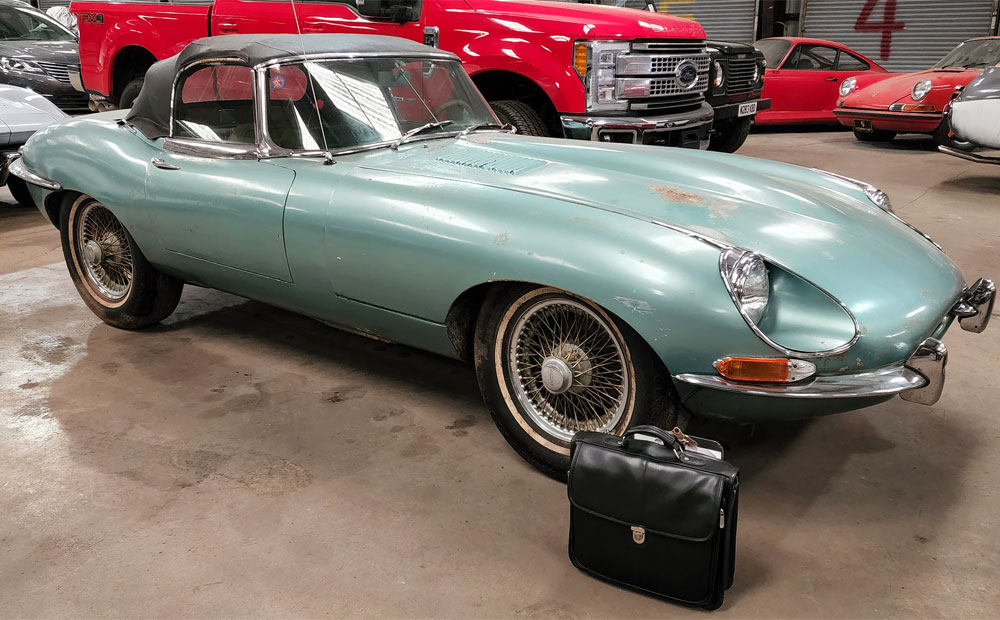 vintage car pre-purchase inspection - jaguar xke