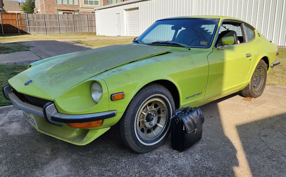 classic import car pre-purchase inspection - 70s nissan z