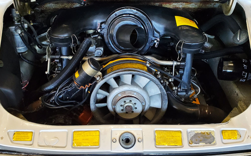 70s porsche 911 - classic import car inspection - engine inspection