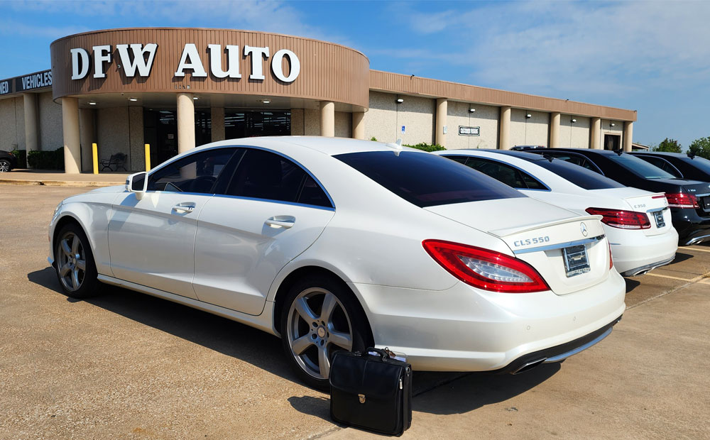 luxury vehicle pre-purchase vehicle inspections in Dallas Fort Worth Texas area by the briefcase at drewmotive