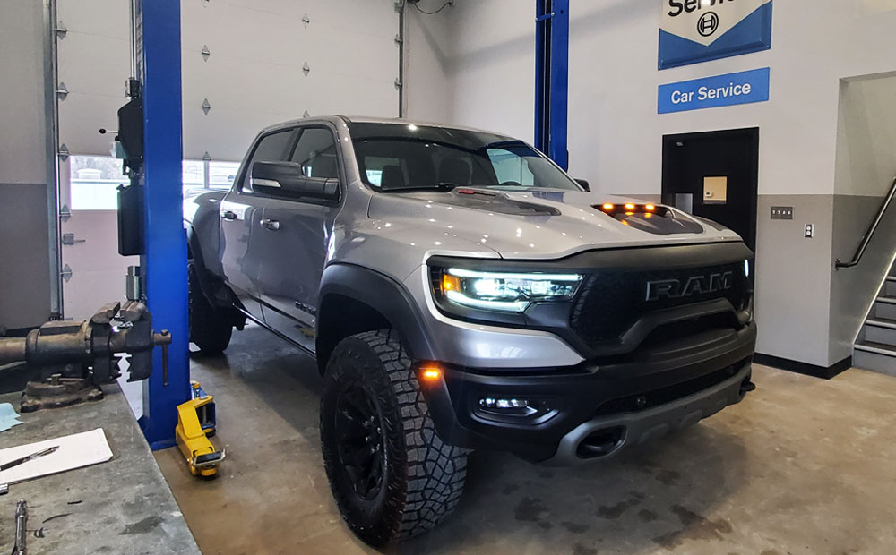 specialty truck and 4x4 truck in-house pre-purchase inspection in Dallas Fort Worth, Texas